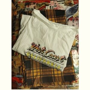 Plaid shirt & graphic tee outfit